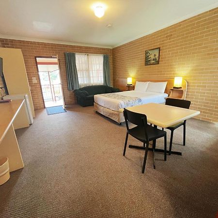 Surestay Hotel By Best Western, New Inn リッチモンド エクステリア 写真