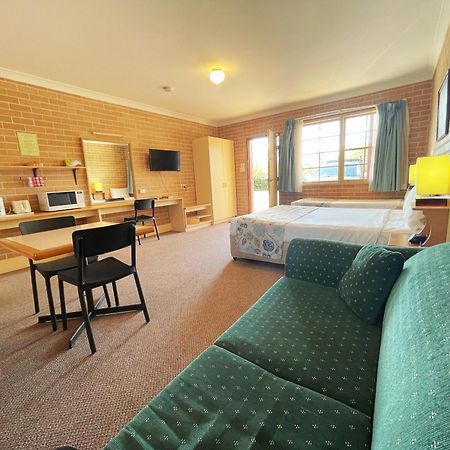 Surestay Hotel By Best Western, New Inn リッチモンド エクステリア 写真