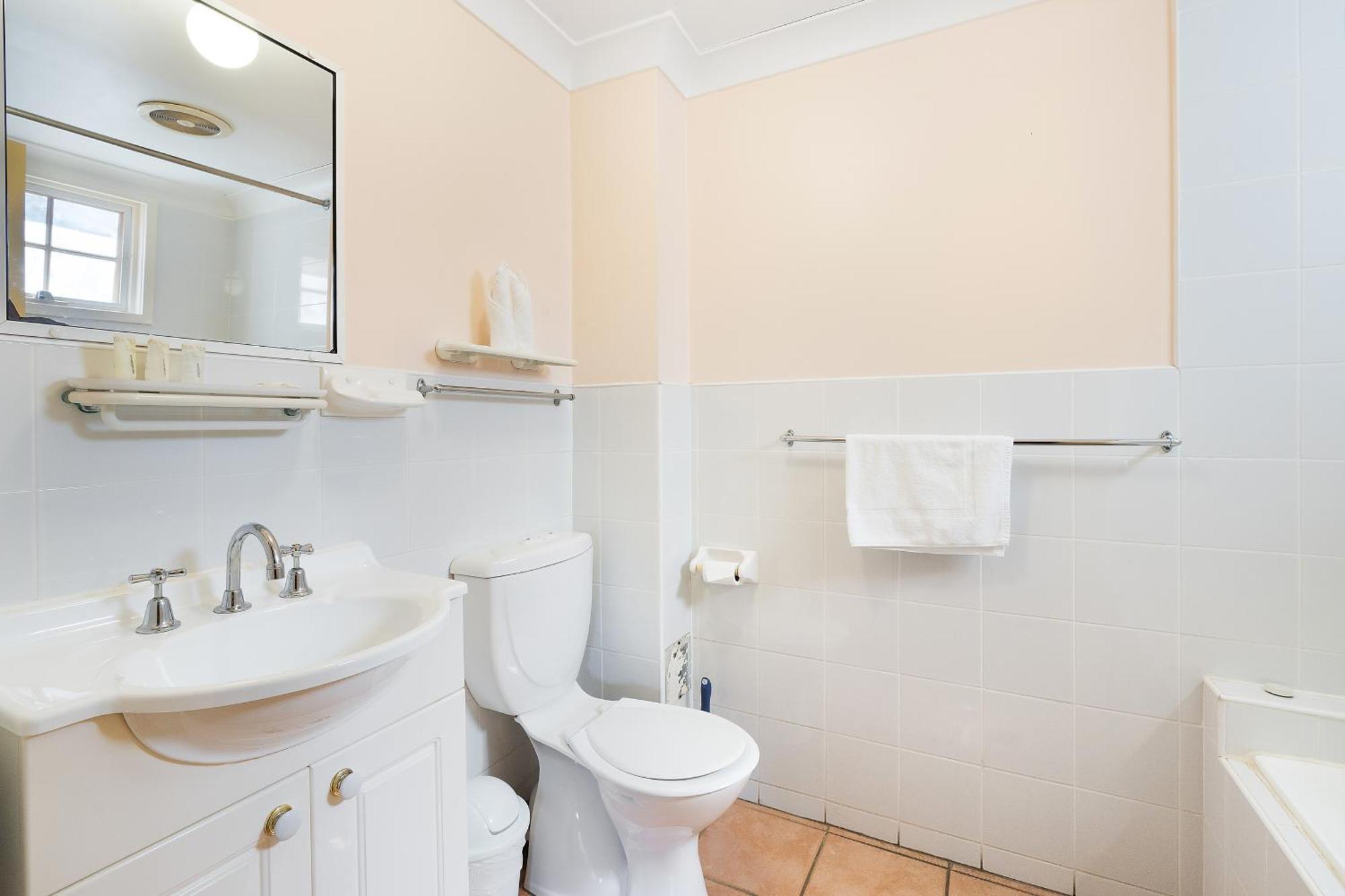 Surestay Hotel By Best Western, New Inn リッチモンド エクステリア 写真