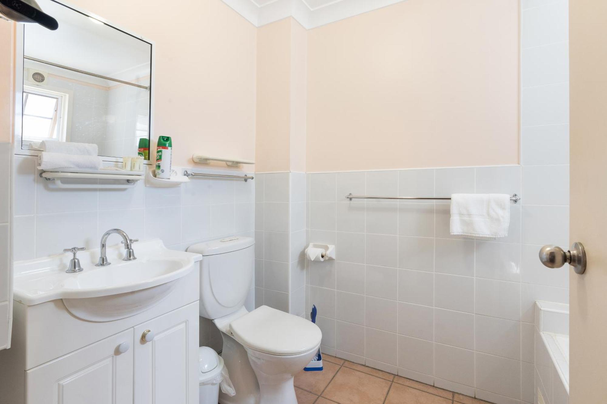 Surestay Hotel By Best Western, New Inn リッチモンド エクステリア 写真