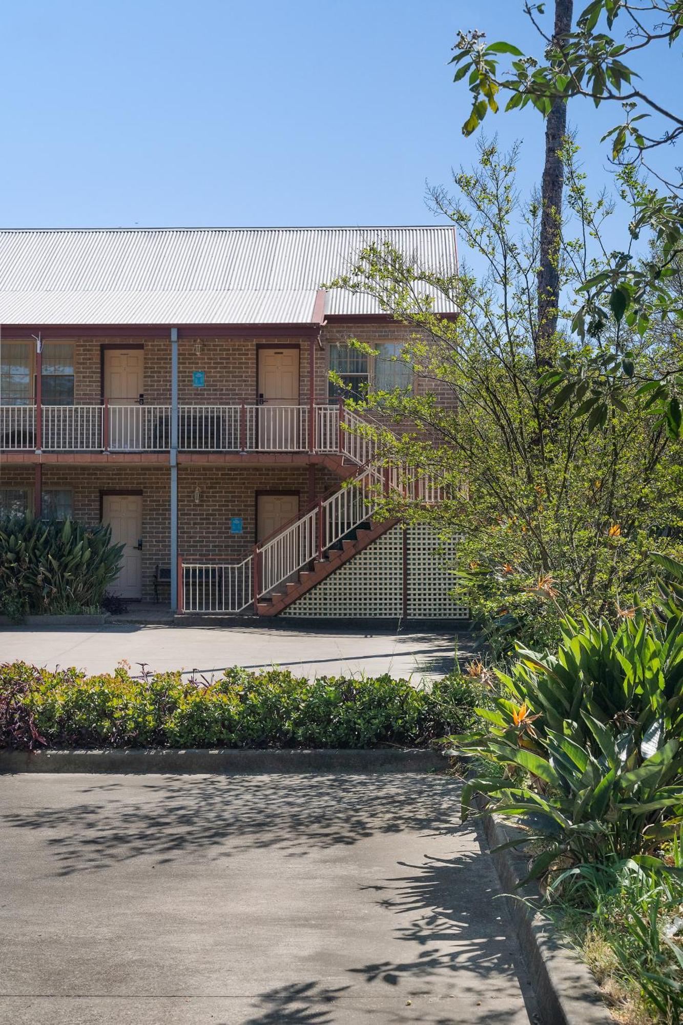 Surestay Hotel By Best Western, New Inn リッチモンド エクステリア 写真