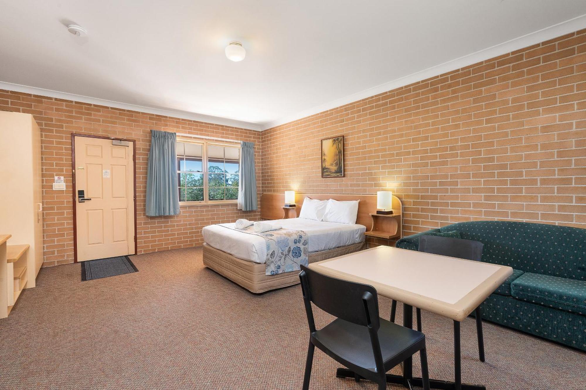 Surestay Hotel By Best Western, New Inn リッチモンド エクステリア 写真
