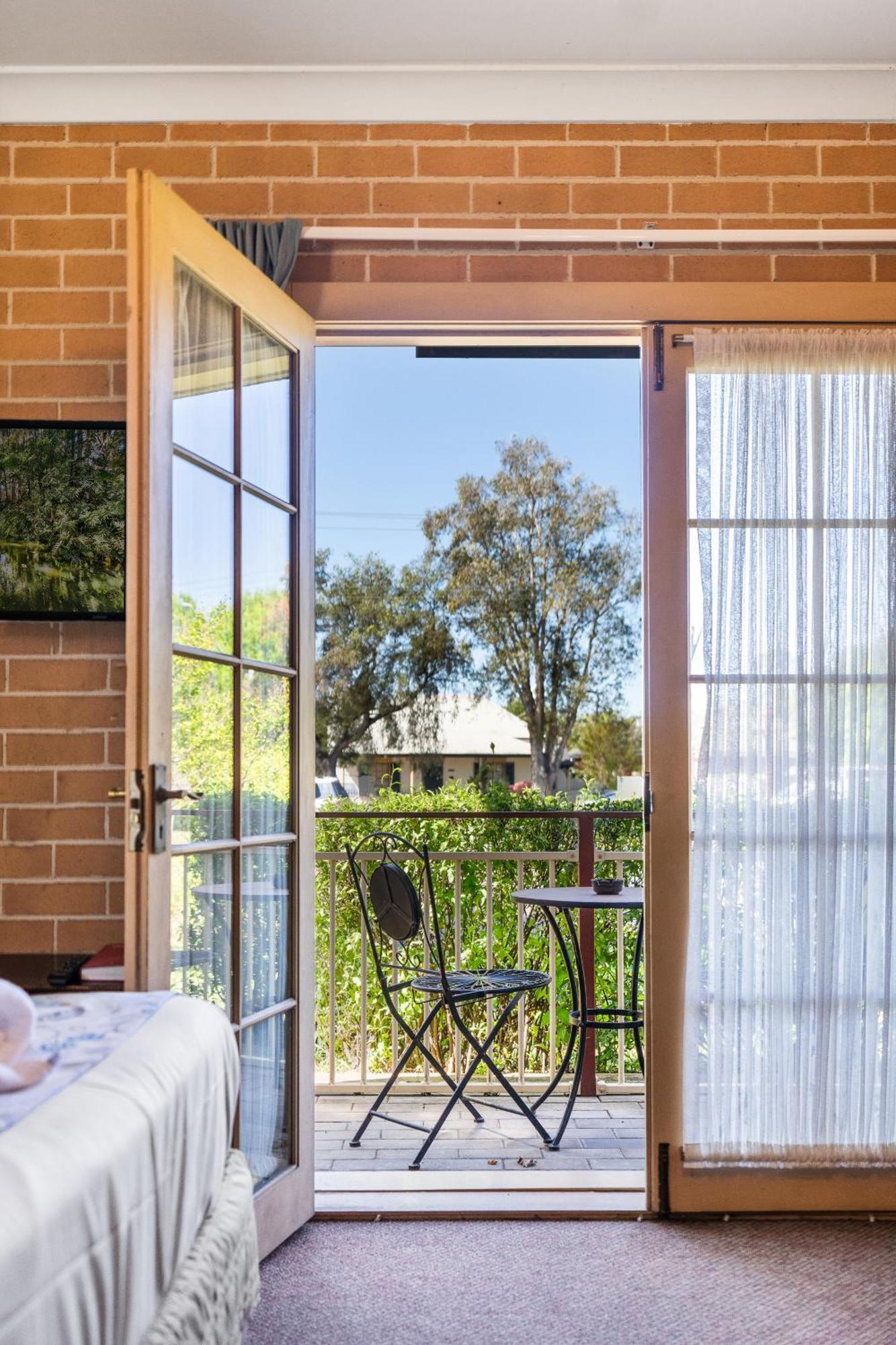 Surestay Hotel By Best Western, New Inn リッチモンド エクステリア 写真